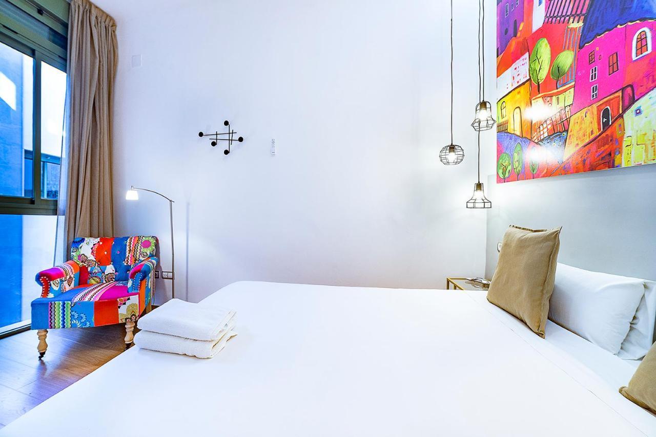 Alohamundi Sierpes Apartment Seville Luaran gambar